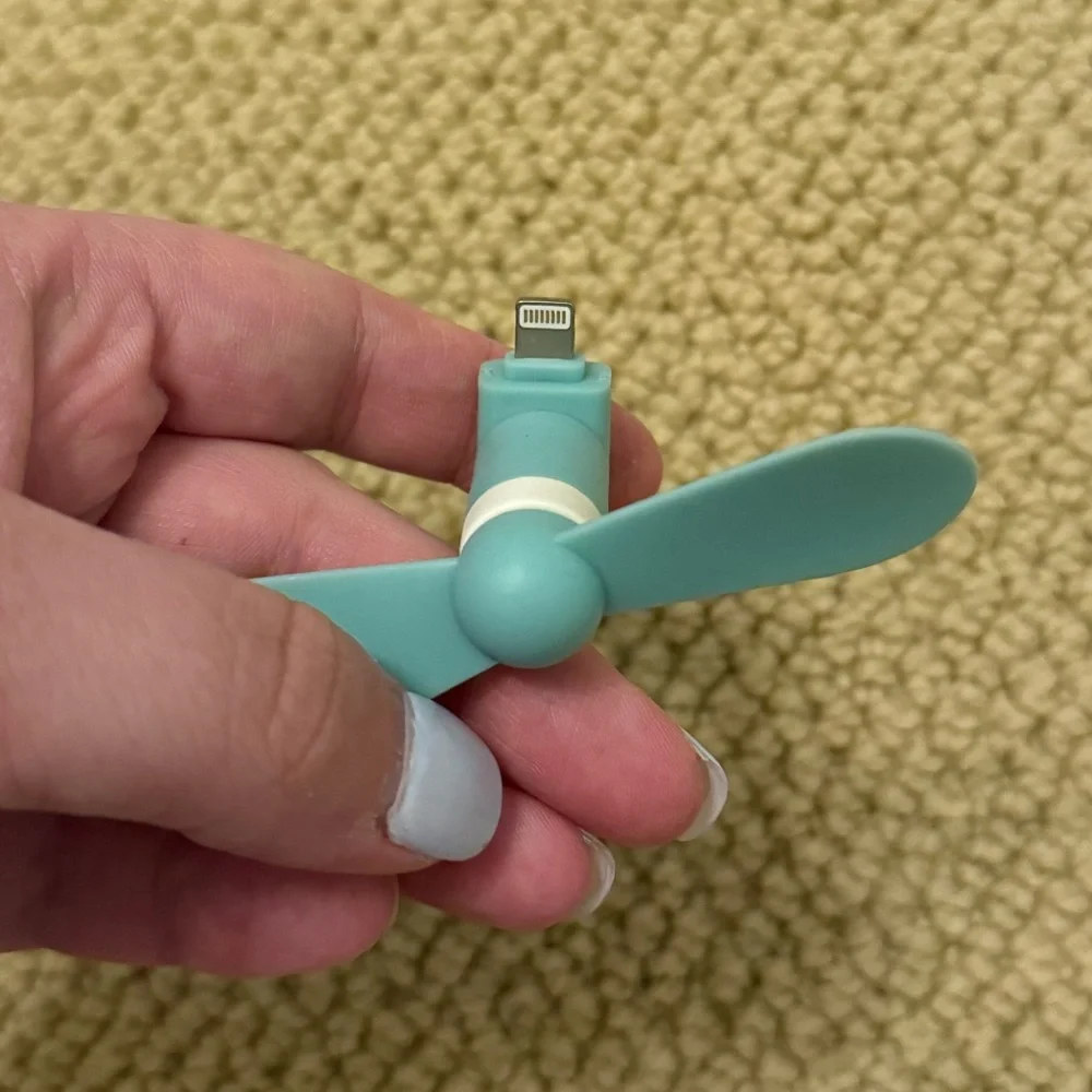 portable blue mini fan for iphone - techkey!